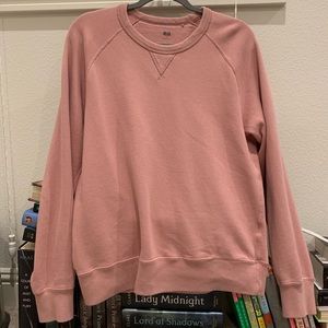 faded blush pink uniqlo sweatshirt oversized
